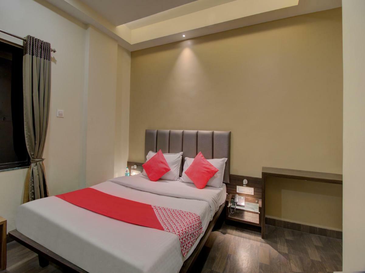 Sāngli Oyo 35844 Hotel Lotus Residency المظهر الخارجي الصورة