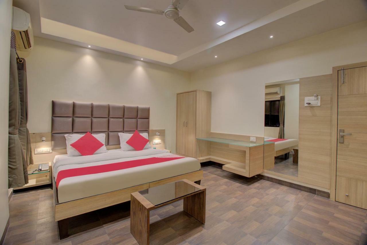 Sāngli Oyo 35844 Hotel Lotus Residency المظهر الخارجي الصورة