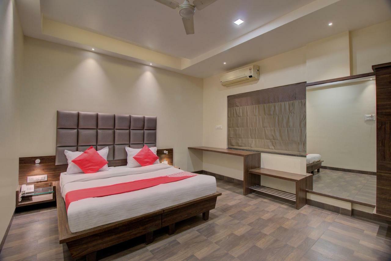 Sāngli Oyo 35844 Hotel Lotus Residency المظهر الخارجي الصورة