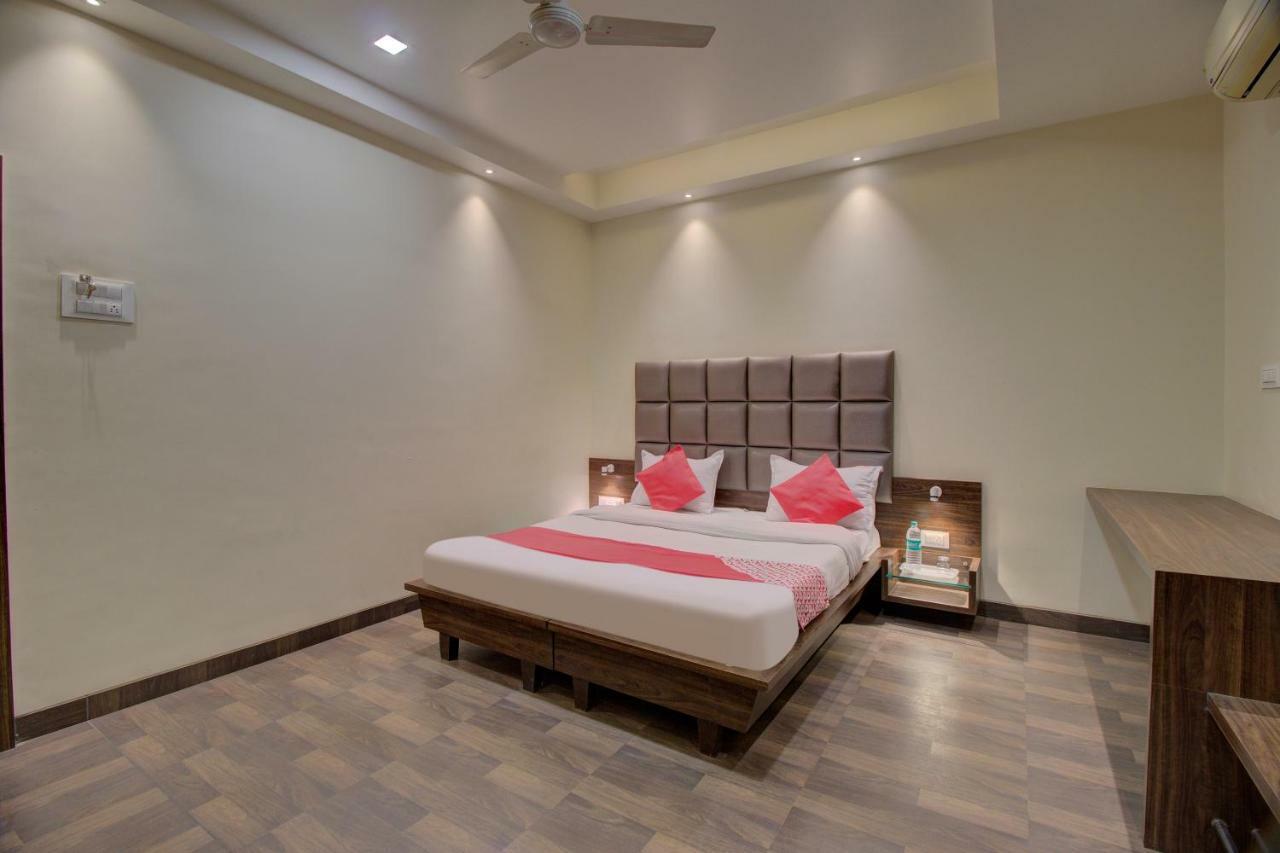 Sāngli Oyo 35844 Hotel Lotus Residency المظهر الخارجي الصورة