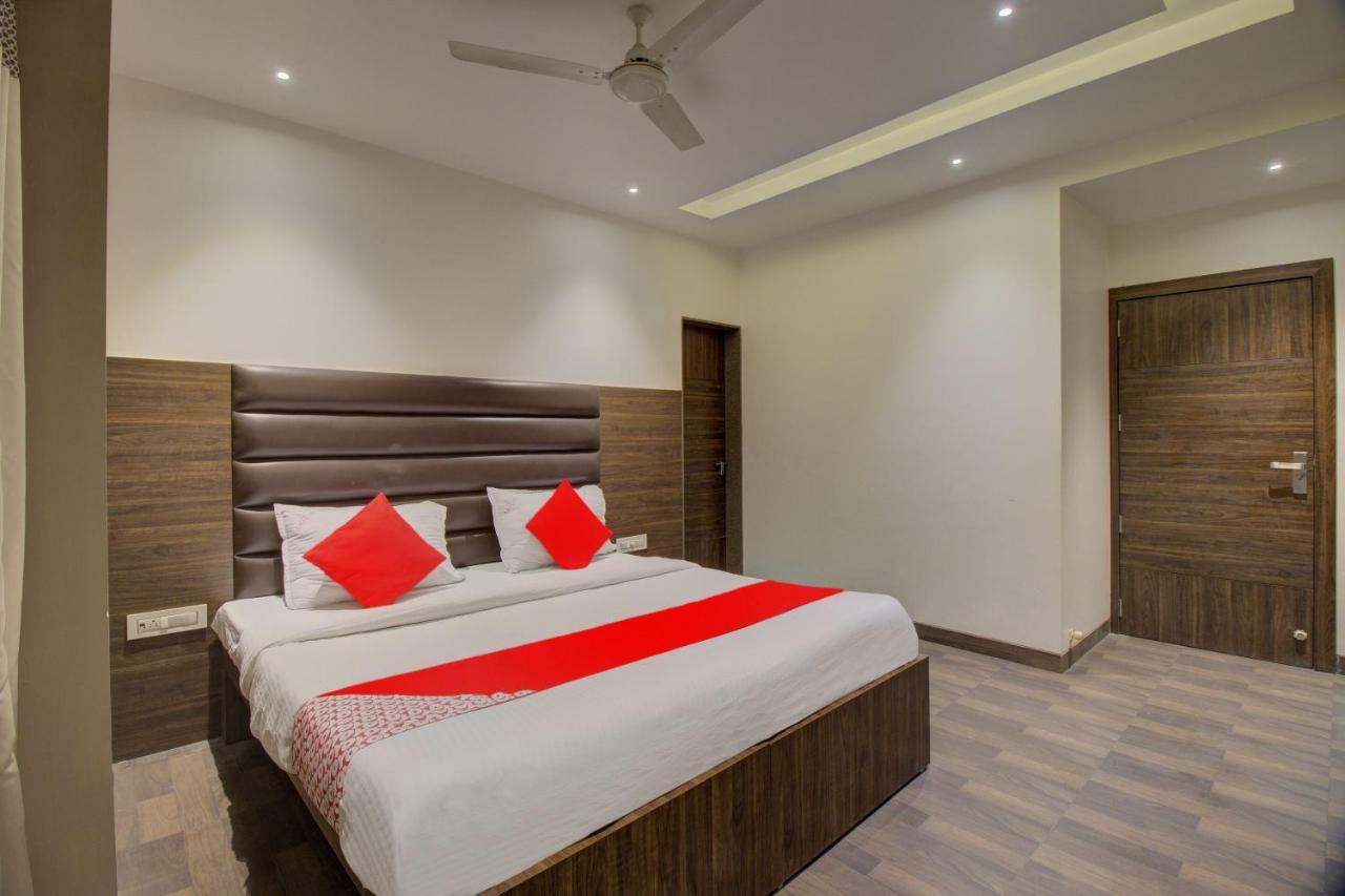 Sāngli Oyo 35844 Hotel Lotus Residency المظهر الخارجي الصورة